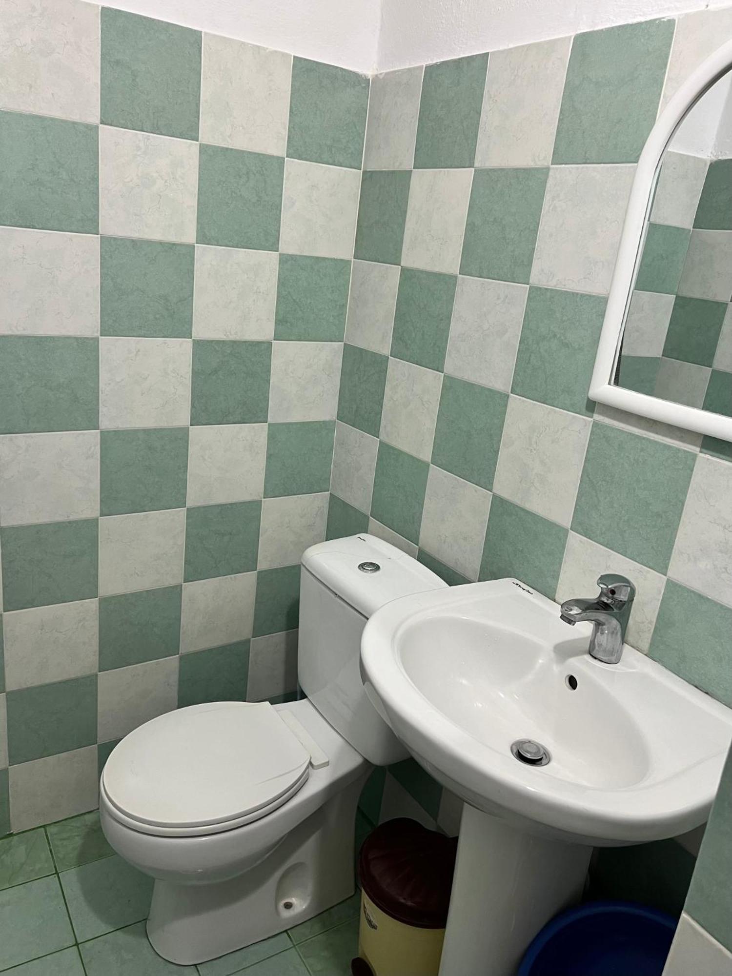 Tourists Guest House Gjirokastër المظهر الخارجي الصورة